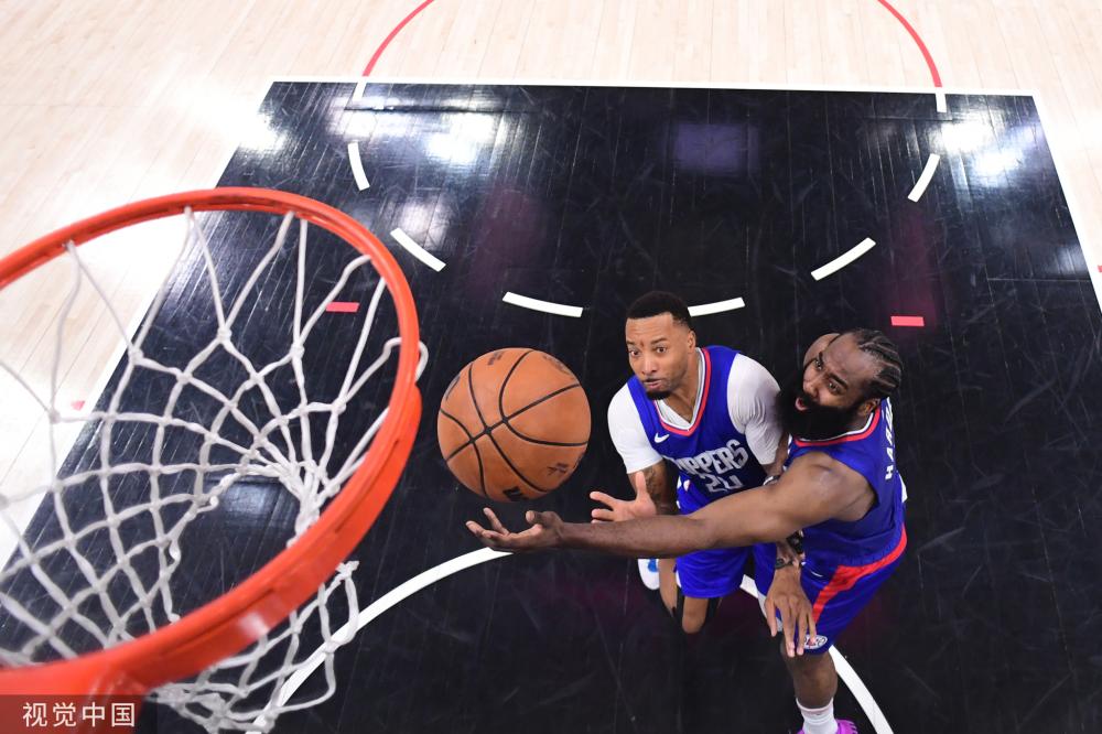 实际上有助 实际上有助